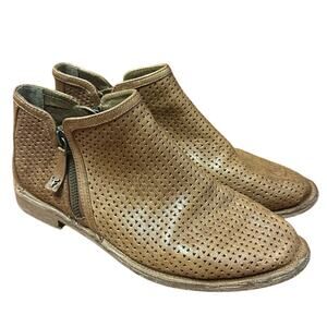 Trask Addison Perforated Zip Brown Booties Leather Shoes Size 8 Womens